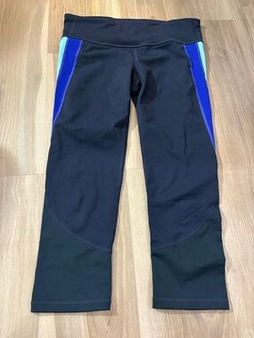 GapFit Cropped Leggings
